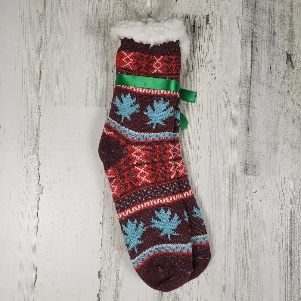 NWT Sherpa Lined Knit Winter Snowflake Leaf Design No-Slip Slipper Socks